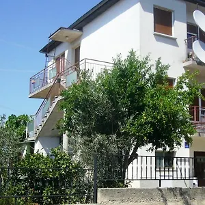 Appartement Ingrid, Pula