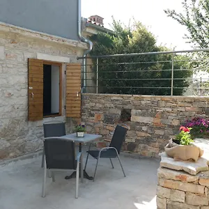 Hedona , Pula Croatia