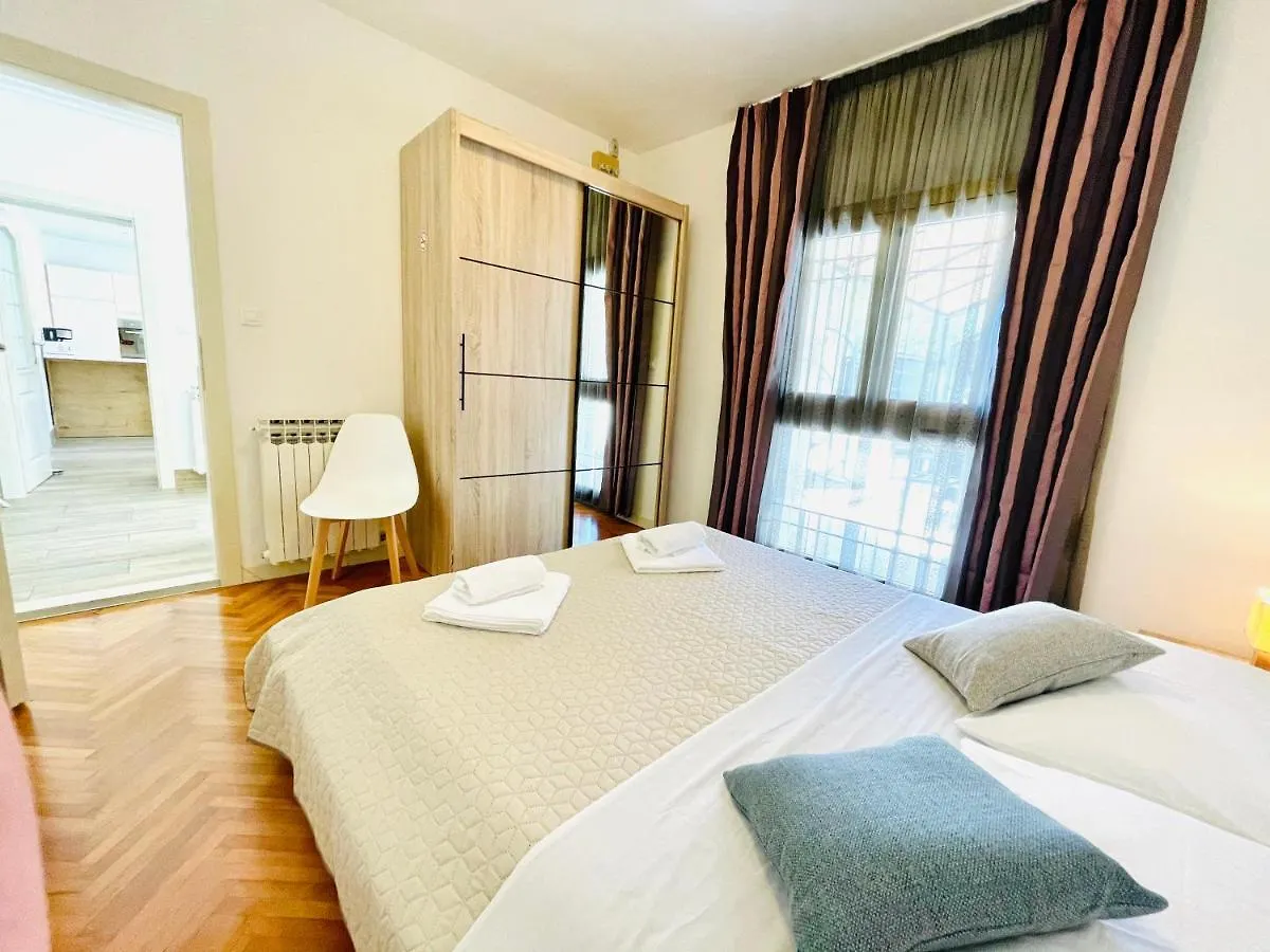 Apartments Nona Pula Croatia