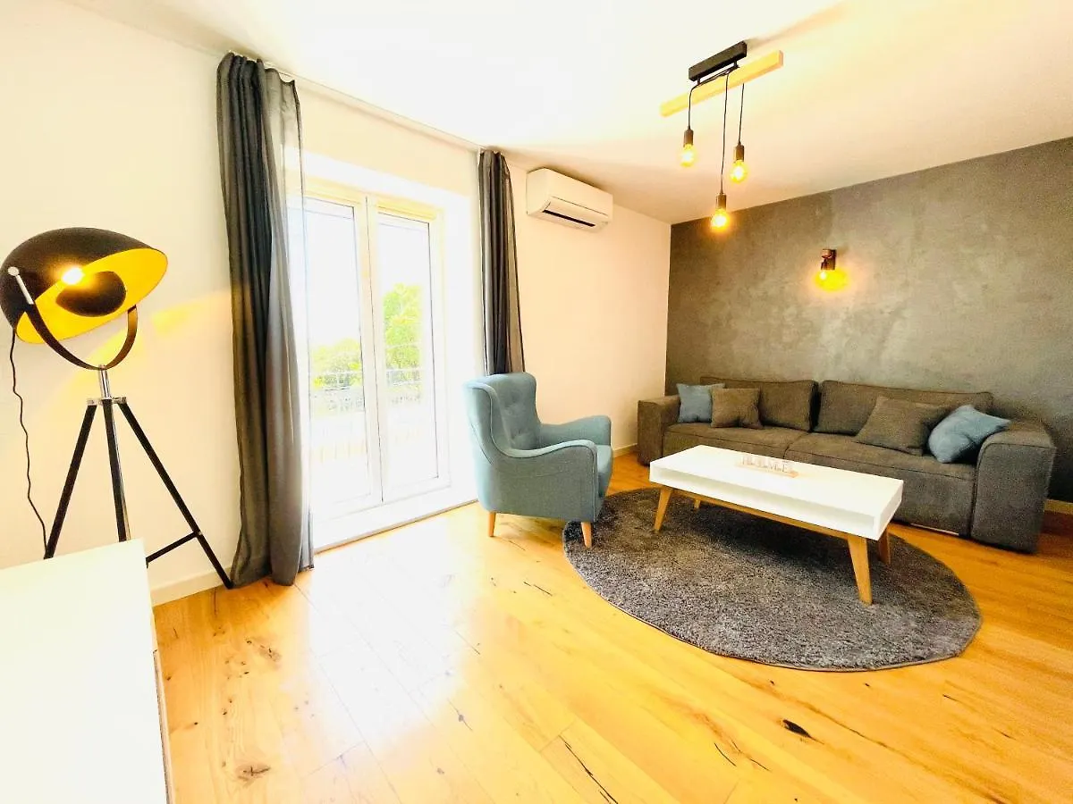 Apartments Nona Pula Hırvatistan