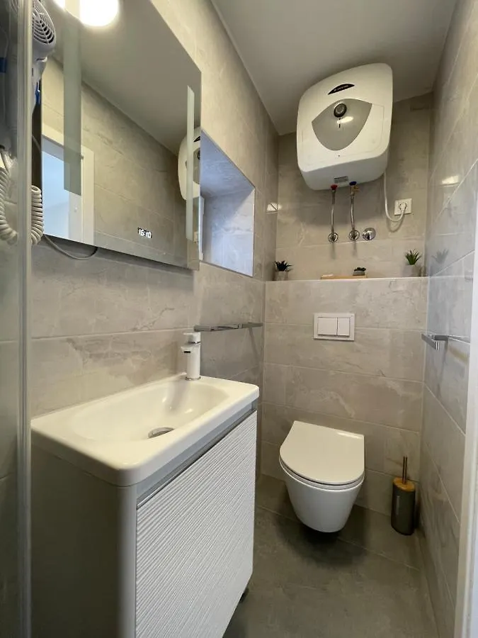 Apartments Nona Pula